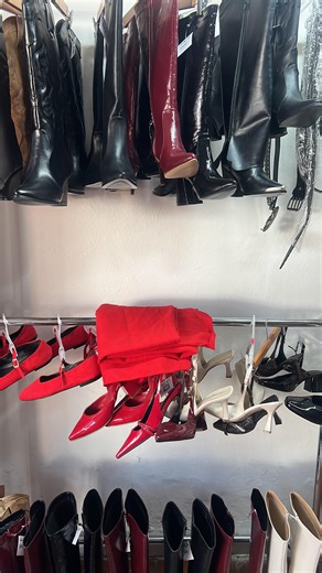 𝐂𝐇𝐔𝐂𝐇𝐔 on Instagram: "✨🫠🤫"