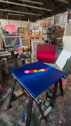 7.4K views · 1.9K reactions | A single motion. A gradient between breath and color . . #abstract #contemporaryart #artcollector #reeloftheday | Nikolaosschizas | Facebook