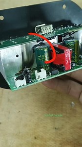 384K views · 2.7K reactions | Elco kembung ,ic terbakar #replace #elco #capacitor #repair #aktifspeker | Suyadi Maya Tehnic | Facebook