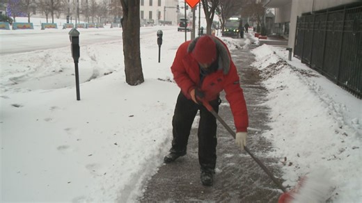 Should you shovel snow or leave it? What Missouri and Illinois laws say about liability