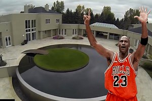 Inside Michael Jordan's luxury mansion in Chicago