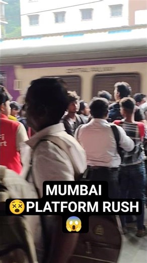 😵 Mumbai Railway Station Rush 😱 | Indian Railway | Mumbai Local Platform Rush Video #rushhour #rush