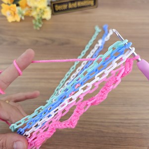 Interesting!!!!!! You will love the keychain I made with a pacifier chain :) | Decor And Knitting