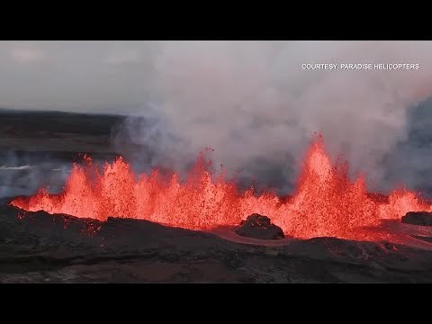ハワイの火山、マウナロアの噴火を撮影した新たな映像