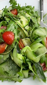 207K views · 1.6K reactions | Fresh flavorful salad 勒 Ingredients: 1...