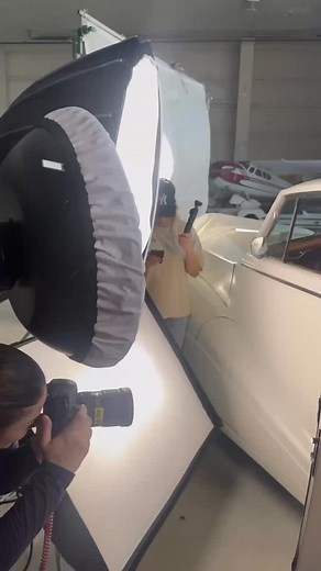 One of my favorite looks in the video 😍 (don’t mind me looking crazy lol ) #makeup by me Hair laid by @tokyostylez Styling @kollincarter Nails @cocamichelle | Make up by Erika La' Pearl Roman