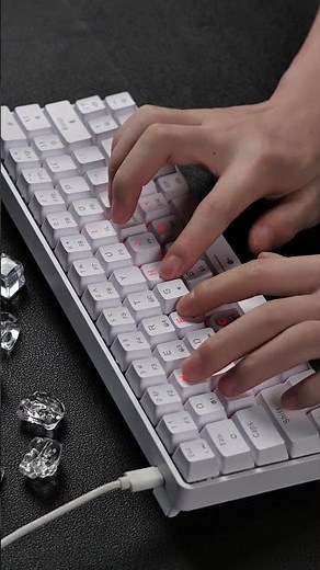 Keyboard Diary | Today's share is a white keyboard with a 60% layout.#kemove #keyboard #switch