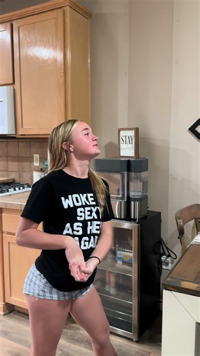 Day 5 of her birthday countdown🎉 #16thbirthday #viral #rowdyfam #birthday #fyp