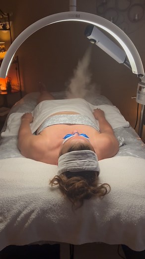 Our Skin Renewal Retreat combines a body wrap with an organic facial. Elevate your skincare goals and relax your body & mind to a whole new level 🌿🤍 choose one: 🌿Èminence Organic Mango Enzyme Body Wrap 🌿Èminence Organic Stone Crop Restorative Body Wrap 🌿Detoxifying Seaweed Body Wrap followed by: One Hour Organic Vitaskin Facial w/ an Organic Enzyme Peel 2 hours - $235 💝For the month of May receive a free 30 minute session in our Full Spectrum Infrared Sauna - worth $30! The sauna session m