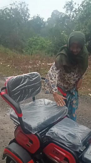 Mobility Scooter Care and Maintenance Tips