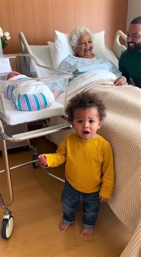 This Is How Kids Explain Everything 😂🧠#kidlogic #kidscomedy #funnyvideo #shortsviral #usa