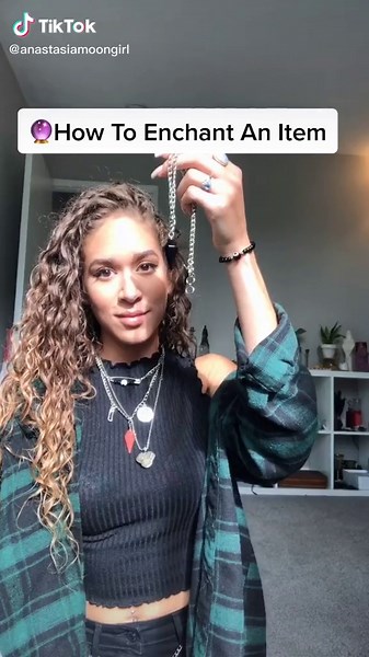 How To Enchant An Item