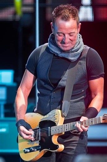 𝑺𝑨𝒀 𝒀𝑬𝑺 𝑰𝑭 𝒀𝑶𝑼 𝑳𝑶𝑽𝑬 Bruce Springsteen ❤️✌️ | 𝓑𝓻𝓾𝓬𝓮 𝓢𝓹𝓻𝓲𝓷𝓰𝓼𝓽𝓮𝓮𝓷 𝓛𝓸𝓿𝓮