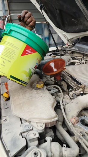 What really happens in a car service? Most people think it’s just an oil change… but there’s a lot more behind it. Watch till the end to know what your car actually needs to stay healthy and safe. #CarService #CarMaintenance #AutoCare #VehicleService #CarTips CarRepair Automobile CarKnowledge IndianCars CarOwners Baazcarservices Lucknow Lucknowcity Carbologger | Baaz Car Services