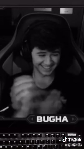 Exciting Fortnite Gaming Moment with Bugha