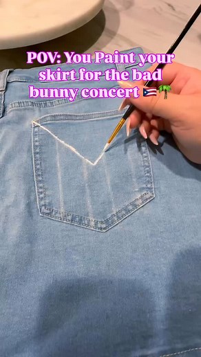 Bad Bunny Concert 25’ ✈️🇵🇷🌴 Painted my skirt using shimmer acrylic paints! How did it turn out?? | Jo's Cakes