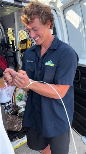 $100 if you can do this #handcuffschallenge | ziptie handcuffs