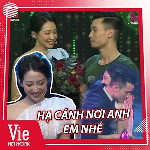 1.6M views · 26K reactions | Ánh mắt của anh ấy quá chân thành thật sự khiến người khác động lòng #VieNETWORK #NguoiAyLaAi2022 #NALA #VieChannelHTV2 © Nội dung được khai thác và bảo vệ bản quyền bởi VieNETWORK. | VieNETWORK | Facebook
