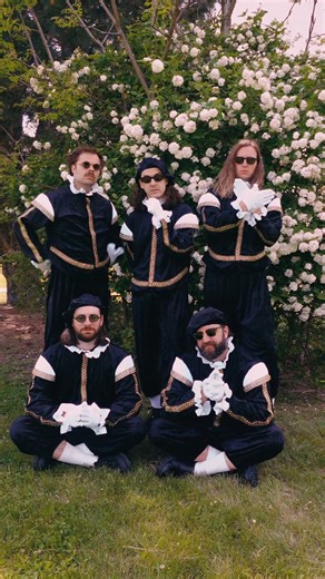 Peach Pit's Fall Quest Tour stops at The Intersection on 9/16 | Get tickets at sectionlive.com | The Intersection