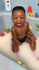 23K views · 607 reactions | Fun breastmilk bubble bath. He had a blast. It’s his milk so he can enjoy a nice bathe with it. He cried so hard as soon as I took him out of it. I love creating these memories with him.#fyp #momlife #foryoupage #foryou #andrewjnr #boymom #viralvideo #dadlife #mumlife #babyfoodidea #baby | Andrew Jnr | Facebook