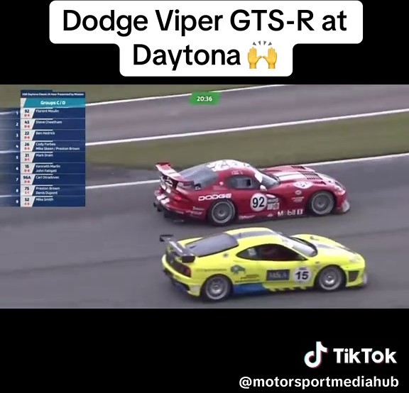 Dodge Viper GTS-R Excites at Daytona