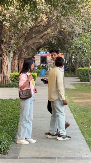 Achhi Fasal Ko Kidda Hi Khate Hai 😂 #love #funny #youtubeshorts #comedy #viral #prank #trendingshort