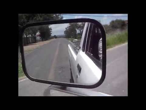 porque? mi auto rechina al acelerar