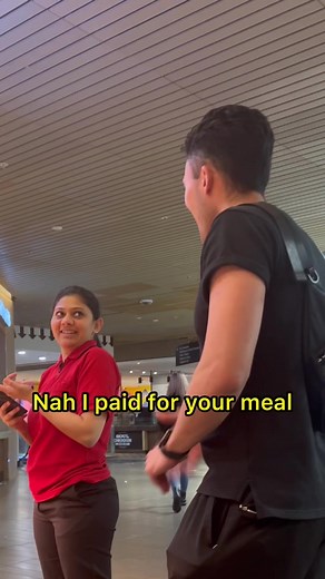 36/60 w/ @alienandcoco #ramadan #melbourne If you haven't done much giving in your life, try it and see how you feel afterward. - Michelle Moore