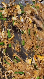Delicious Pad Thai Street Food. https://heylink.me/3weOnline/ #reelsvideo #reelstrending #reelsviral #yummyfood #deliciousfood #Awesome #awesomefood #streetfood #asianfood #topinasia #ThankMeLater #foodvideo #foodviral #foodlover #instagood #eatwhateveryouwant #foodviral #reelsfoodie #Bangkok #foodblogger #foodporn #foodie #instafood #sgfood #singaporecrave #foodcrave #shorts #malaysiafoodie | Top In Asia