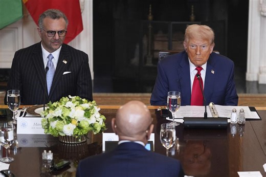 Qui est Massad Boulos, le Libano-Américain qui incarne la "diplomatie commerciale" de Donald Trump en Afrique?
