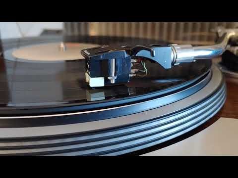 Vintage 70's Pioneer PL-530 Direct Drive Full Automatic Stereo Turntable. DEMO.