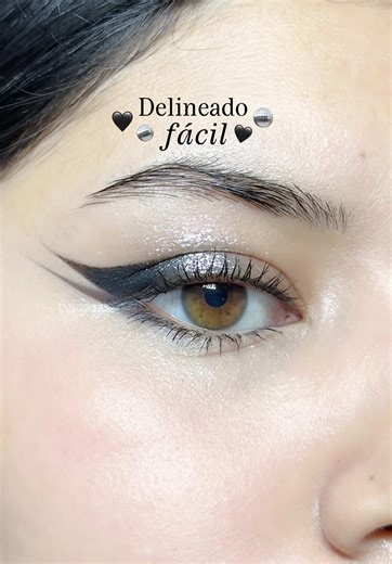Delineado fácil paso a paso para ojos caídos