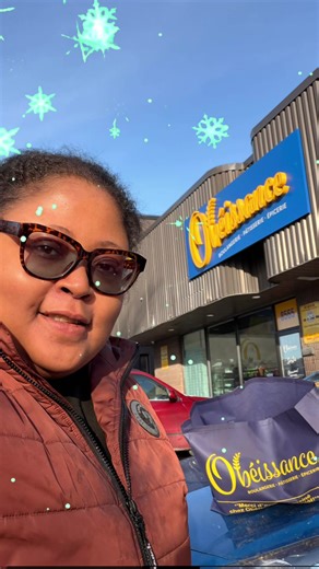 📍Carribean Specialties, Pâtisserie Boulangerie Obéissance: 8565 Bd Pie-IX coin Bd Robert .. I bought a dix en haitian patties..