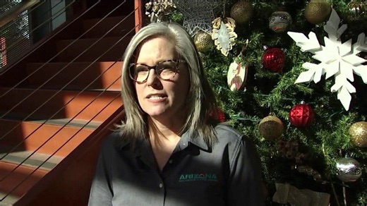 Gov. Hobbs travels to Yuma County to visit veterans