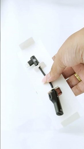 Use Seus Fones P2 no iPhone: Adaptador P2 para Lightning Dinamic Gshield! 🎧⚡imup.com.br #adaptador