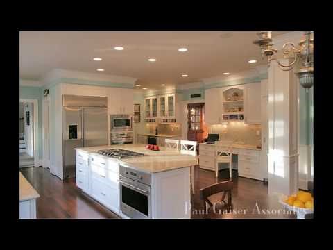 Bi level house kitchen design