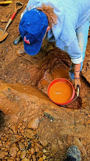 232K views · 2.4K reactions | Prospecting Time ⏲️ Let's Get GOLD! #SLUICE #bedrockminecraft #gemstones #altin #minerals #Aur #GOLD #ORO #EMAS #GOLDPANNING #GOLDPROSPECTING #GOLDPROSPECTOR #GOLDFEVER #GOLDMINER #GOLDMINE #GOLDRUSH #TREASURE #TREASUREHUNT #MINER #CREEK #SLUICE #SLUICING #HIGHBANKER #FINDINGGOLD #GOLDNUGGET #GOLDNUGGETS #GOLDPICKERS #GOLDPICKER #HOWTOFINDGOLD | FishnGold | Facebook