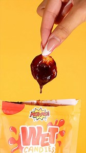 WET PEACH RINGS 🍑🔥 JUICY AF! 🤤 #WETCANDIES #mouthwatersinspanish PICAPICATX.COM🔥 | PICA PICA CANDY