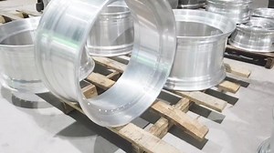 CUSTOM MADE FORGED WHEEL Forged wheels offer several advantages. For starters, they are about 3x stronger than cast wheels and 25% lighter. Weight for weight from one style to another, fully forged wheels are by far the strongest at the lightest weight. They have greater load capability and resist cracking, denting and breaking, making them the most durable and safe option on the market. Forged wheels offer several advantages. The manufacturing process results in a stronger wheel by eliminating 