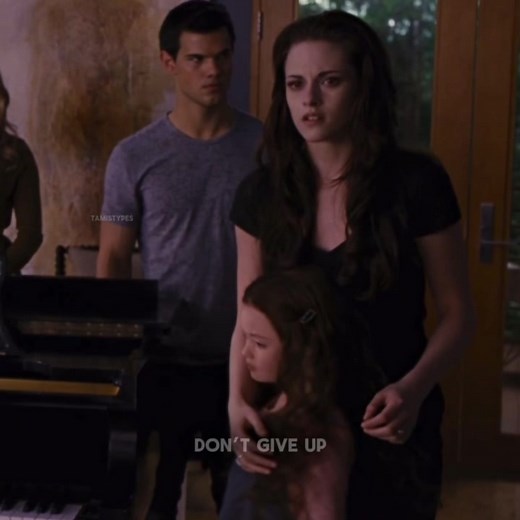 Unbelievable Sacrifice for Renesmee's Birth | Twilight Saga