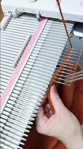 Processes and techniques in weaving cloth. #shorts