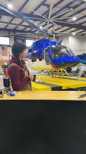 26K views · 466 reactions | #howtohelicopter #refuel #stlouis #inspection #helicopter #airfilter #mechanic #maintenance #copilot #jetranger #helicopterpilot #aviation | How To Helicopter | Facebook