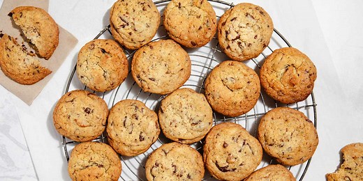 The Original, 90-Year-Old Chocolate Chip Cookie Recipe Is Still the Best