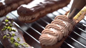 Chocolate Eclair Recipe You Can’t Resist