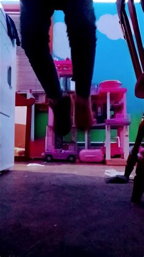 a weird place to put a clock #roblox