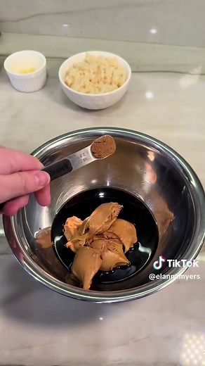 Delicious Chicken Egg Rolls Recipe for Home Cooks