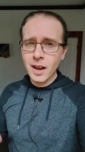 Understanding the Roman Numeral 'IIII' on Clocks