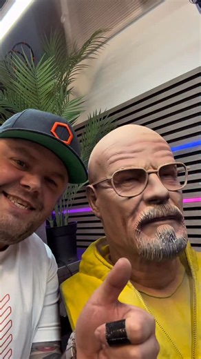 Walter White bust part 2 Today it’s time for basic colors and what I hate the most is doing human skin because as we know, everyone here knows me and everyone knows what I look like, so I prefer to do some monsters where I can avoid this😂🤙 Printer - @josefprusa XL Material - @prusament PLA Author - @fotismint Download - @printablescom #3d #3dart #3DPrinting #3DModel #3dprnter #prusa #prusa3d #movie #serie #BreakingBad #walterwhite #postprocessing #collection #collector | Prusa Guy