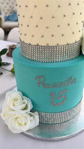 ✨ A fairytale in every detail ✨ This Cinderella-inspired quinceañera cake was truly a dream to create! From the elegant design to the magical touches, made to celebrate a once-in-a-lifetime moment. Turning sweet visions into reality is what I love most. #miamorbakingcompany #Quinceañera #CinderellaCake #CustomCakes