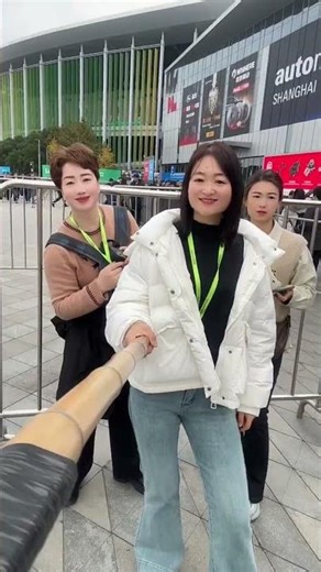 竹竿回来了，心情也舒服了，就是比原来的长，比原来